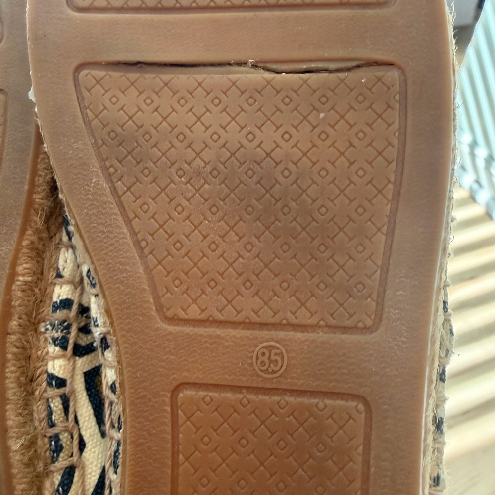 Tory Burch Geometric Pattern Espadrilles - image 5